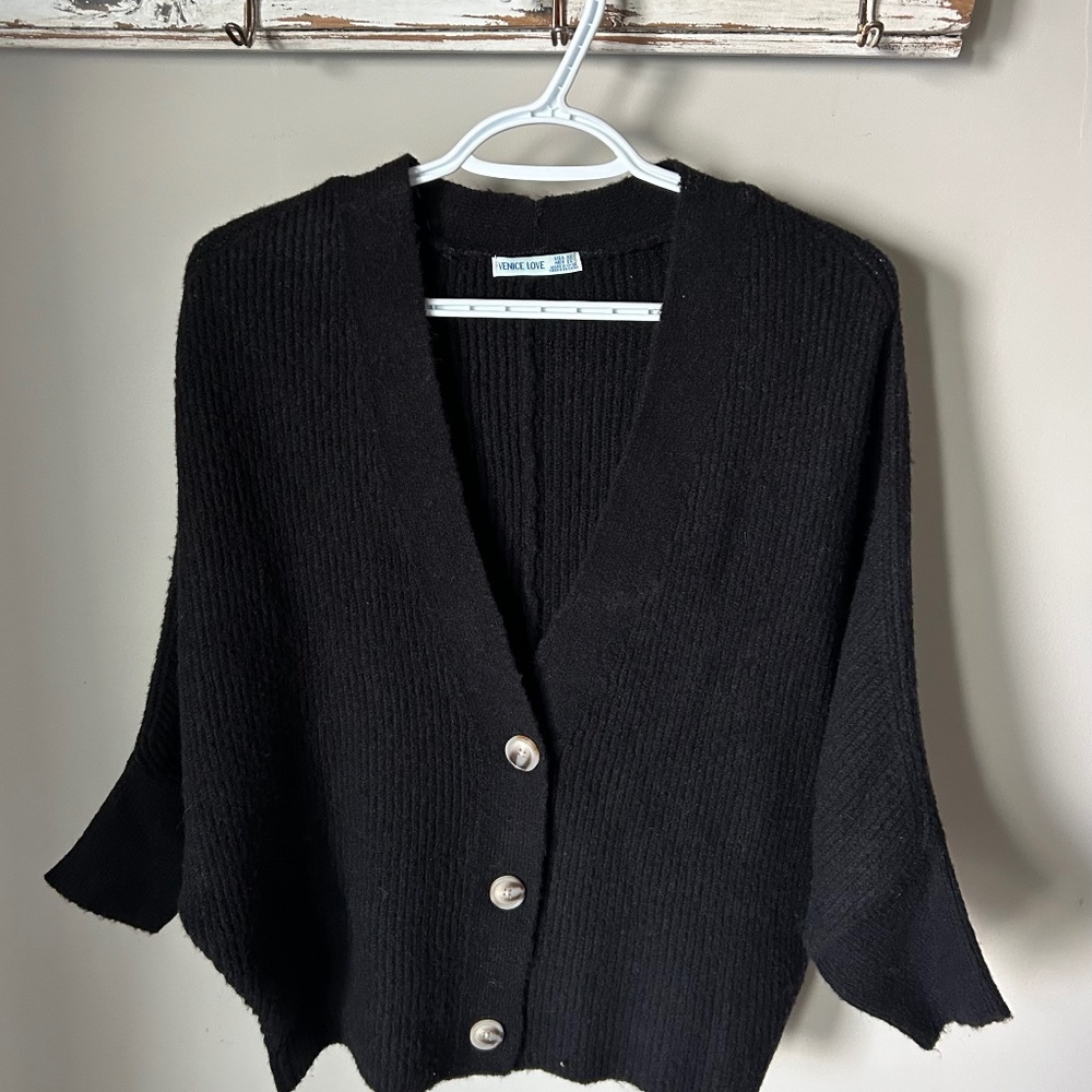 New w/Tags Women's Venice Love Sweater Black - Size Extra Small